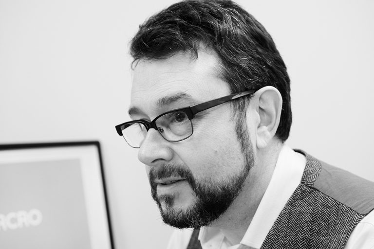 A New Book for Open Source Specialists Released