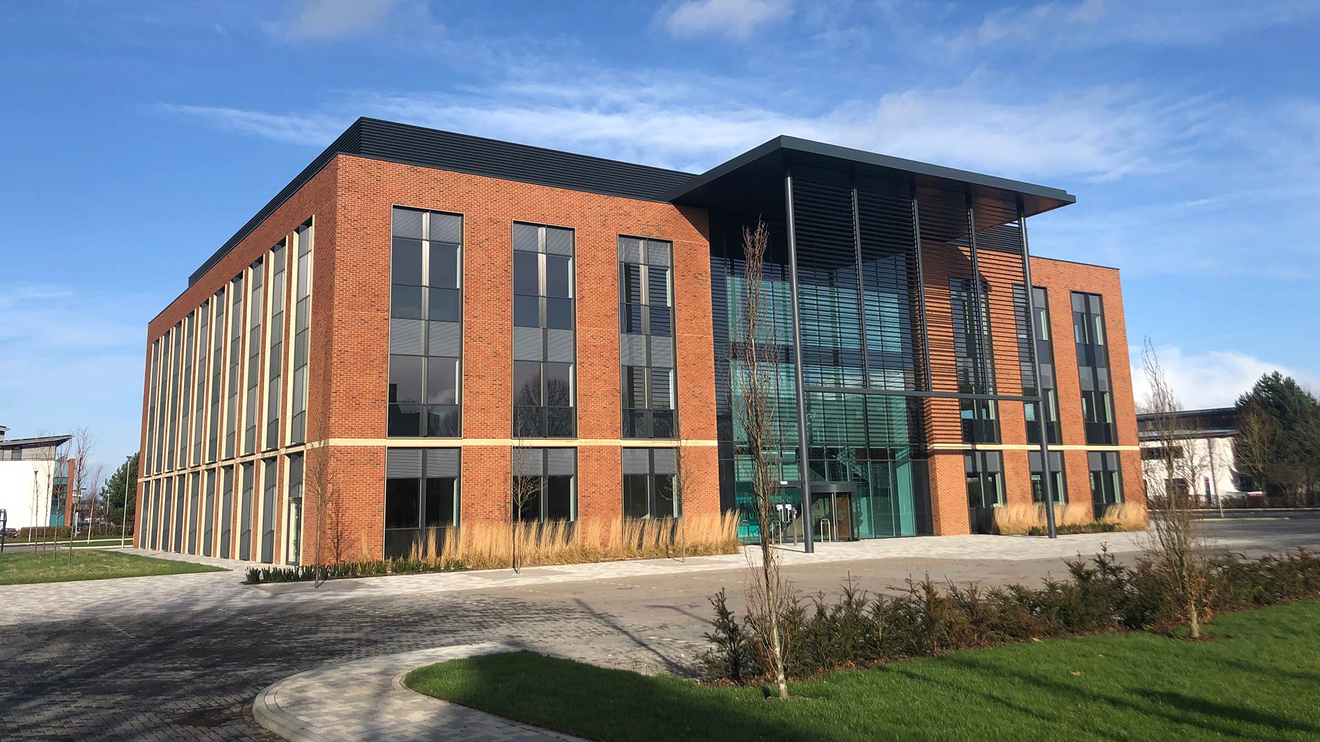 Comparing the Oxford and Cambridge Commercial Property Markets