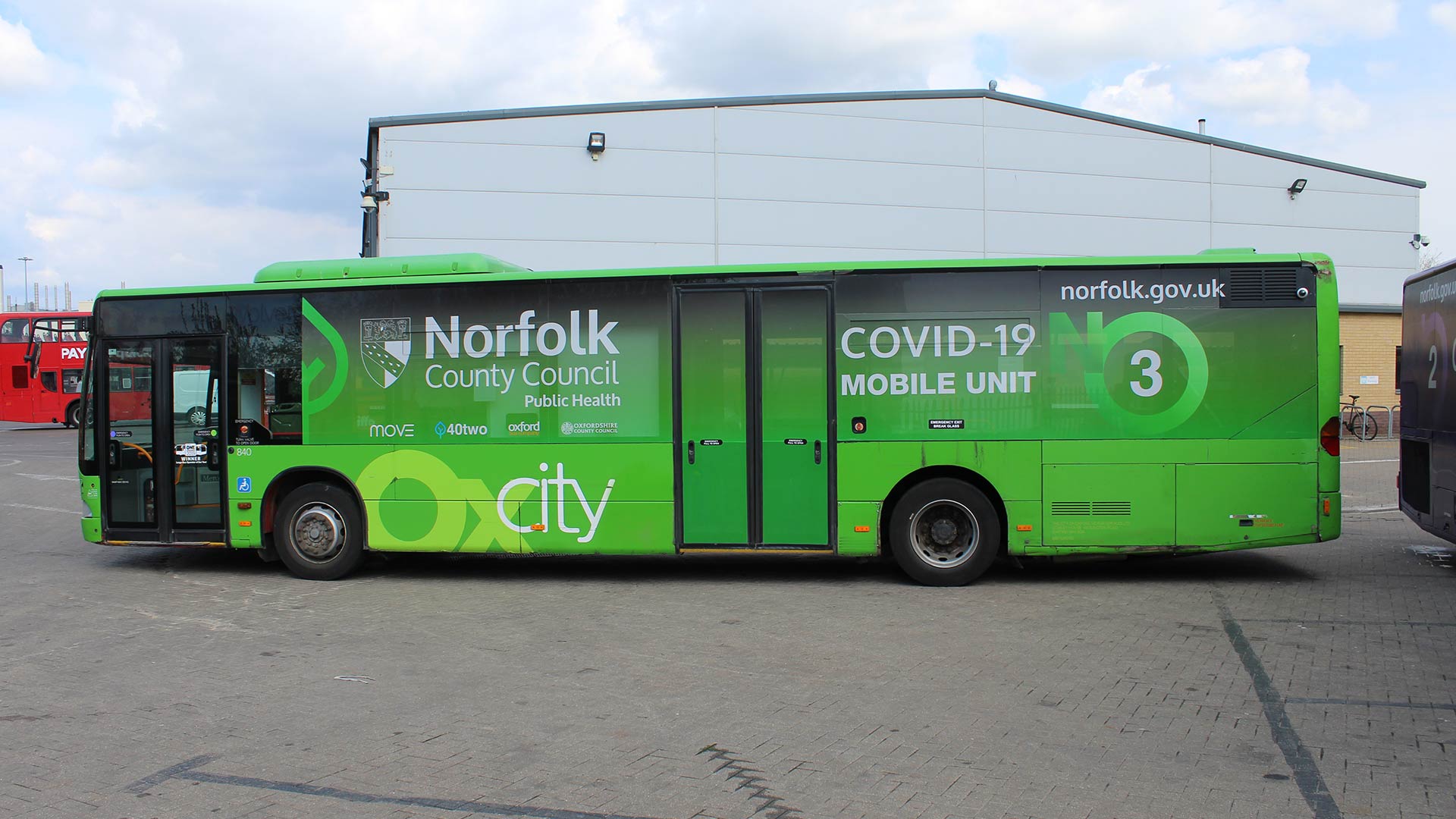 Oxford Bus Company help roll out new mobile Covid-19 testing service in Norfolk