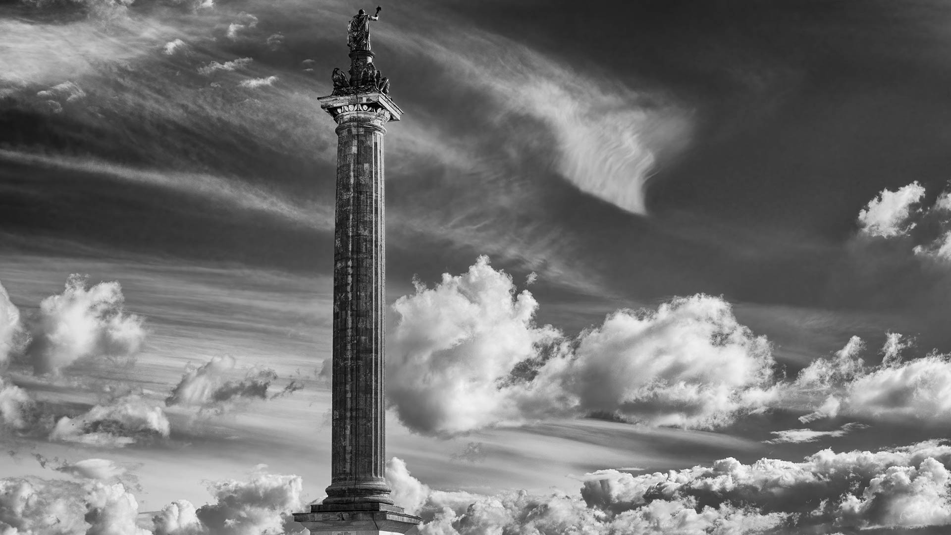 Outdoor Exhibition Celebrates Beautiful Blenheim