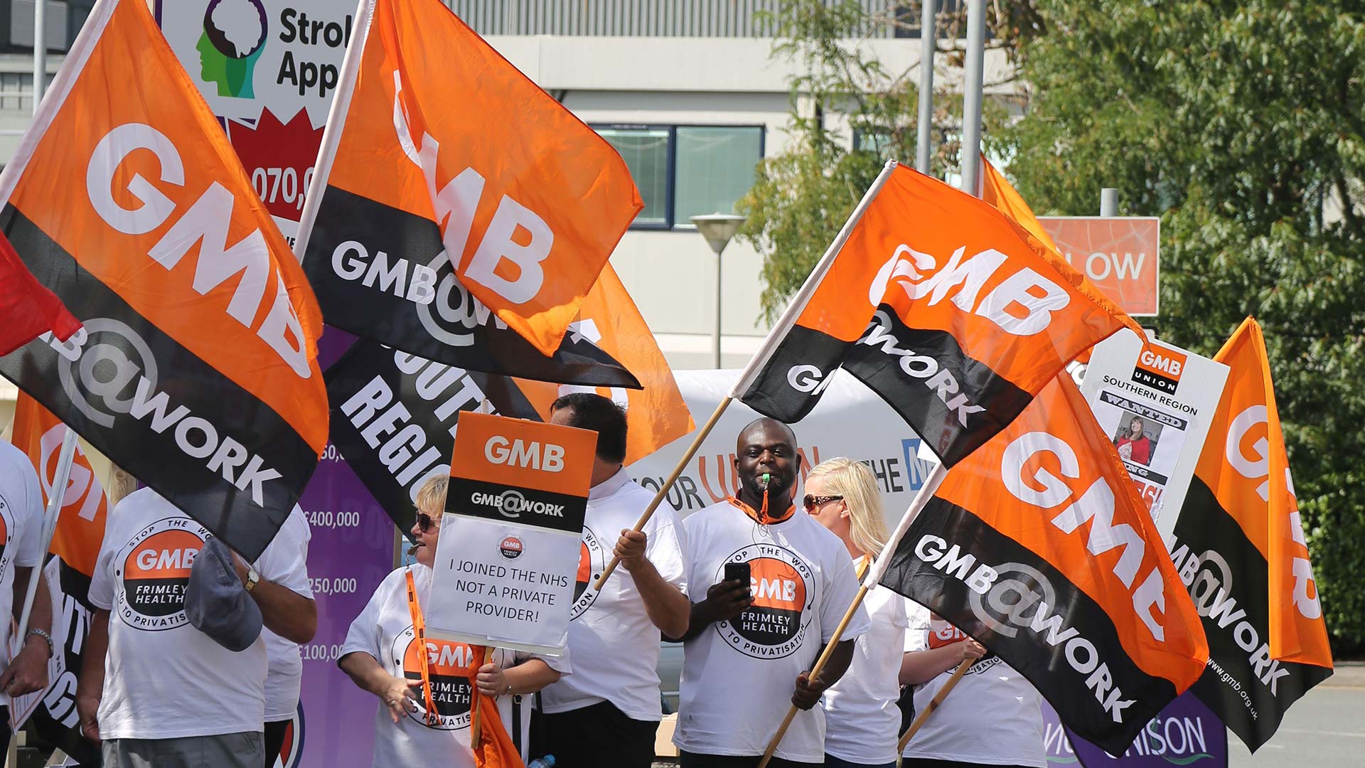 GMB southern region’s NHS members overwhelmingly vote NO on government’s pay offer – strike ballot will now happen