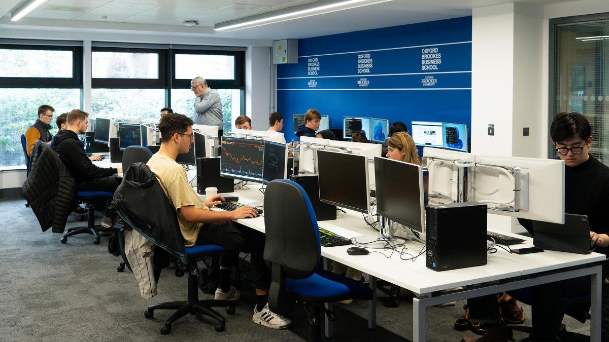 Oxford Brookes students enhance financial trading skills with new virtual trading floor