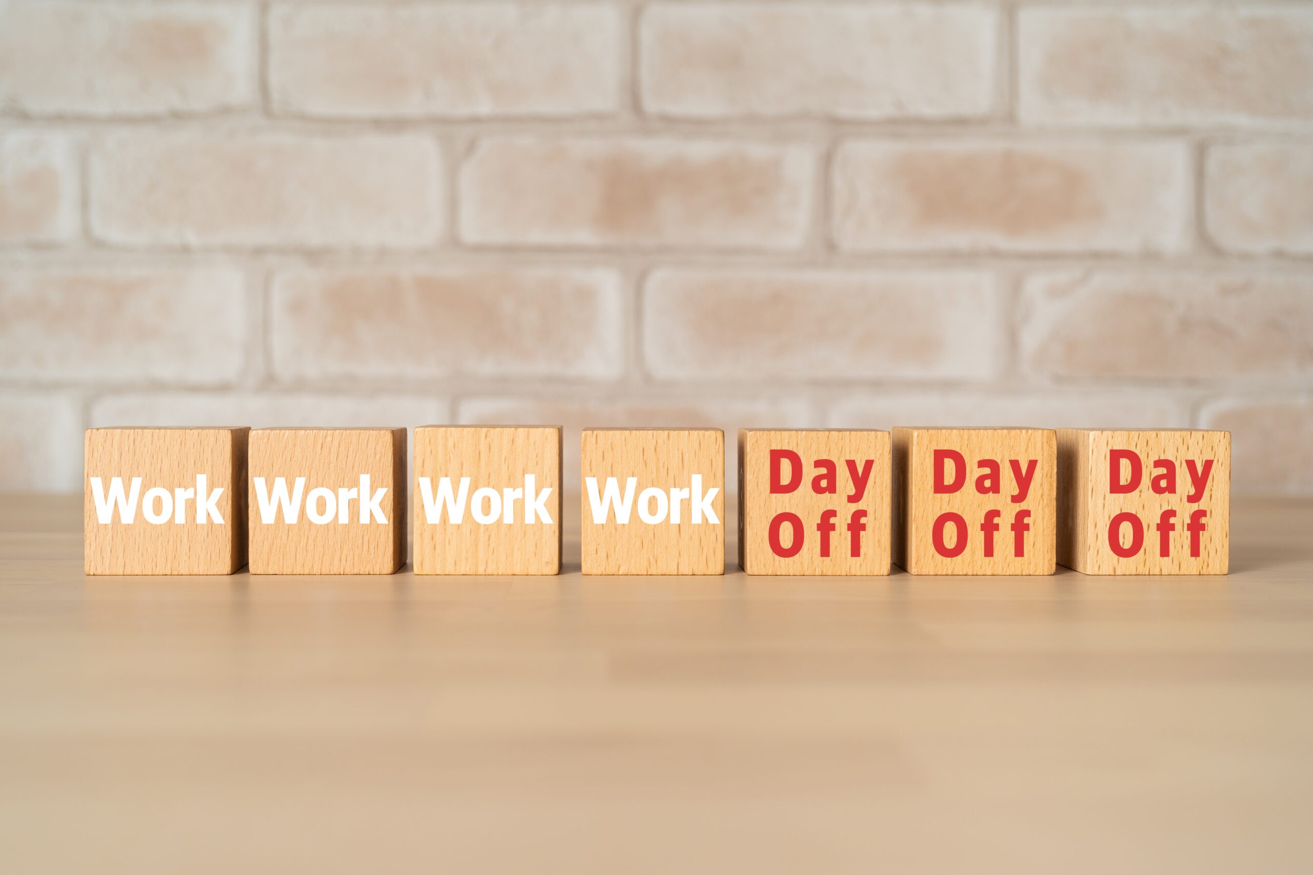 The Benefits of and How to Move to a 4-day Working Week